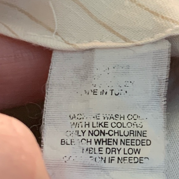 Express Design Studio, Ladies Editor Brown Plaid Dress Pants, Size 6. - Picture 6 of 7